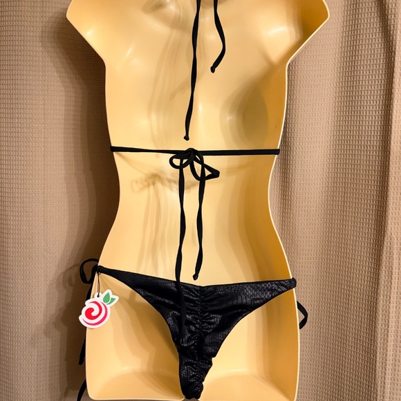 Berry Beachy 3 pc. Black Bikini Women's S-Top M-Bottom - Picture 6 of 12